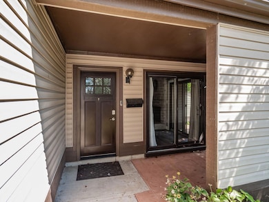 005_35_N 832 CHerlyn Ct 084-2