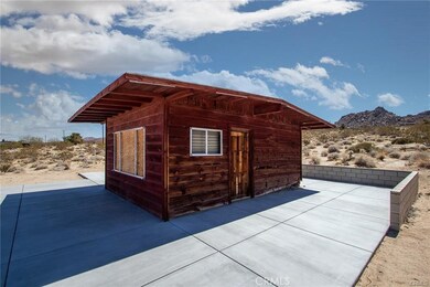 63888 Hollinger Rd, Joshua Tree, CA 92252 - photo 7