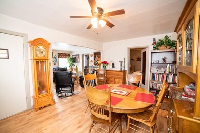 Dining Room/Living Room