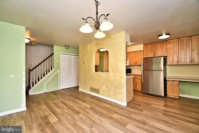 211 Lancaster Ct, Quakertown, PA 18951 - photo 4