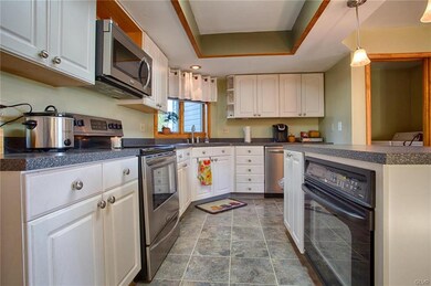 455 Bauer Rd, Bath, PA 18014 - photo 3