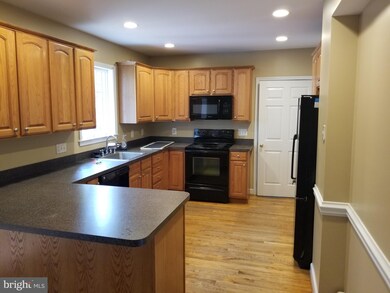 8361 Brock Bridge Rd, Laurel, MD 20724 - photo 4