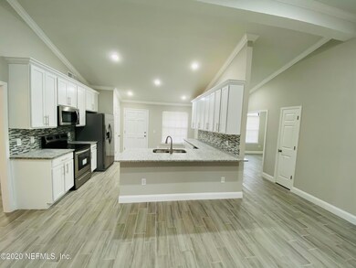 3955 Hunters Lake Cir E, Jacksonville, FL 32210 - photo 3