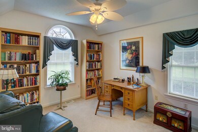 804 Doe Run Rd, Inwood, WV 25428 - photo 5