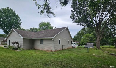 9 Acorn Dr, Harrisburg, IL 62946 - photo 6