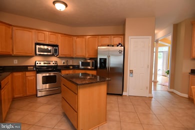 23248 Jenifer Ct, Leonardtown, MD 20650 - photo 6