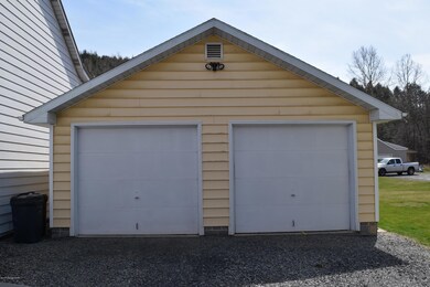 4395 Little Gap Rd, Kunkletown, PA 18058 - photo 3