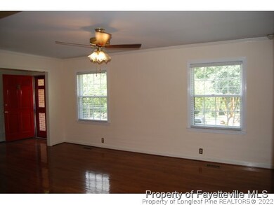 2538 Mirror Lake Dr, Fayetteville, NC 28303 - photo 2