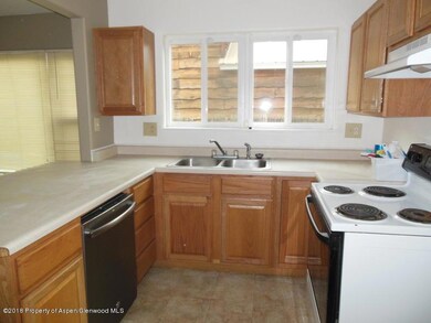 568 Colorado St, Craig, CO 81625 - photo 6