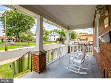 158 S 3rd St, Telford, PA 18969 - photo 3