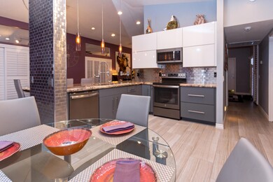 Eat In Kitchen