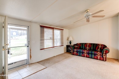 05-317 Westmoreland Ct-5