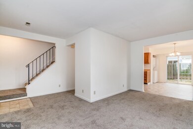 517 Powhatan Ct, Stafford, VA 22556 - photo 7