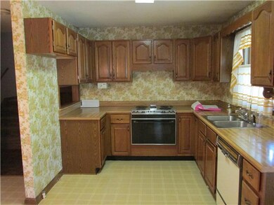 Kitchen with plenty of cabinetry