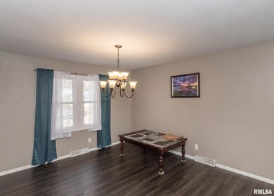 217 Westerfield Rd, Davenport, IA 52806 - photo 7