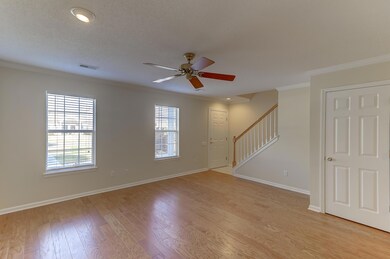 3316 Queensgate (21)
