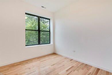 4527 S Evans Ave unit 3, Chicago, IL 60653 - photo 5
