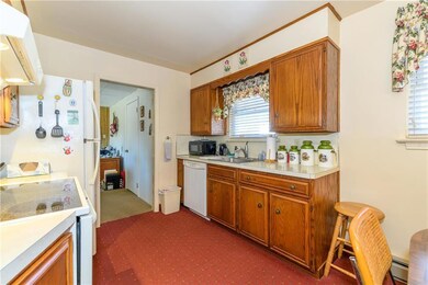 3315 Cambridge Cir, Allentown, PA 18104 - photo 7