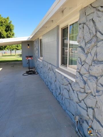 711 Stacey Ave, El Centro, CA 92243 - photo 2