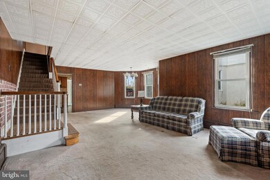 107 N 3rd St, Perkasie, PA 18944 - photo 5