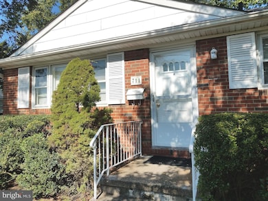 711 W Madison Ave, Magnolia, NJ 08049 - photo 2