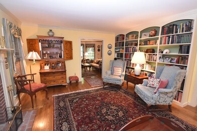 18 Teaberry Ln, Amherst, MA 01002 - photo 4