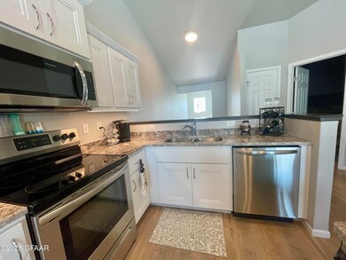 1776 Tobi Ln, Grand Forks, ND 58201 - photo 5