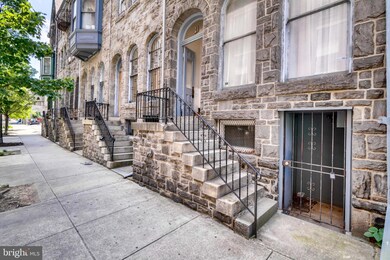 11 W Biddle St unit 11B, Baltimore, MD 21201 - photo 2