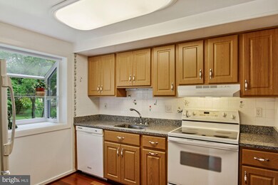 6449 Browsing Deer, Columbia, MD 21045 - photo 2