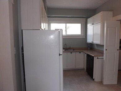 292 W Main St, Logan, OH 43138 - photo 7