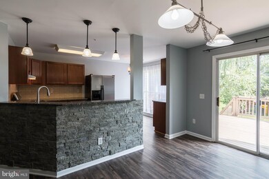 236 Edge Creek Ln unit 73, Odenton, MD 21113 - photo 7