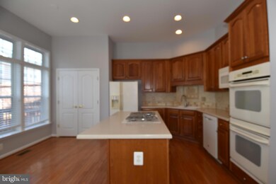 21957 Windover Dr, Broadlands, VA 20148 - photo 6