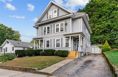 207 Highland St Woonsocket RI