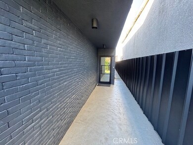 335 Flint Ave, Long Beach, CA 90814 - photo 4