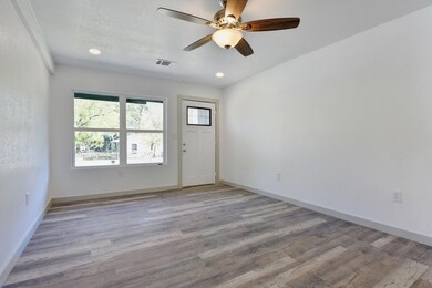 729 N York Ave, Denison, TX 75020 - photo 7