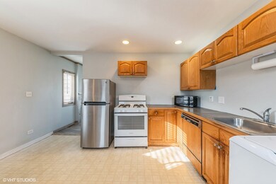 2202 Flicker Ln, Rolling Meadows, IL 60008 - photo 6