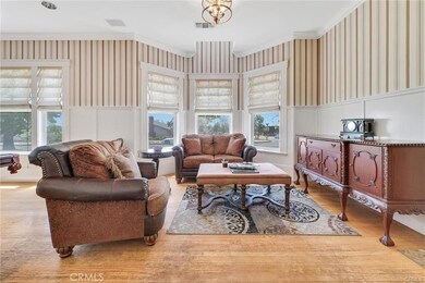 439 E 15th St, Upland, CA 91786 - photo 3