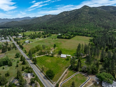 20541 Williams Hwy, Williams, OR 97544 - photo 2