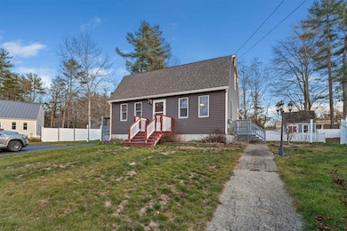 9 Weeping Willow Dr, Rochester, NH 03867 - photo 3