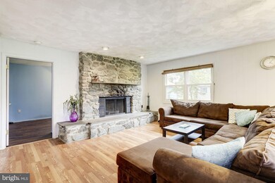 12102 Rockledge Dr, Bowie, MD 20715 - photo 7