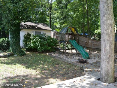 324 Cedar Ln, Annapolis, MD 21403 - photo 3