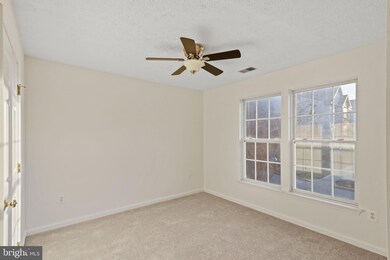 3040 Hunting Ridge Dr, Owings Mills, MD 21117 - photo 6