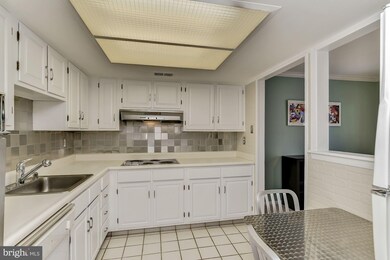 5469 High Tide Ct, Columbia, MD 21044 - photo 6