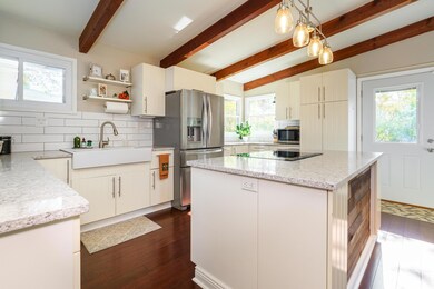 2453 Bristol Rd-23