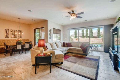 2970 E KINGBIRD DR Gilbert AZ-small-006-