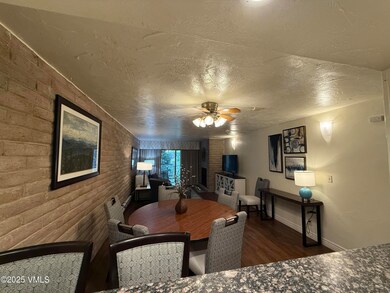 3212 living room