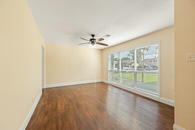 3823 Florinda St, Houston, TX 77021 - photo 6