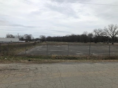 0000 lot 6-C Mullins St, Humboldt, TN 38343 - photo 2