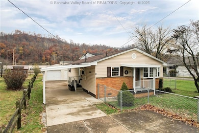 1239 Main Ave, Nitro, WV 25143 - photo 4