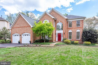 12721 Autumn Crest Dr, Herndon, VA 20171 - photo 2